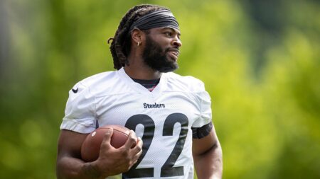 Najee Harris details free agency process, admits he ‘just knew’ last season was his last with Steelers