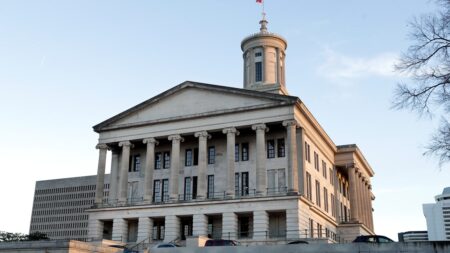 Tennessee bill allows schools to deny enrollment for illegal migrants, proposal panned as unconstitutional