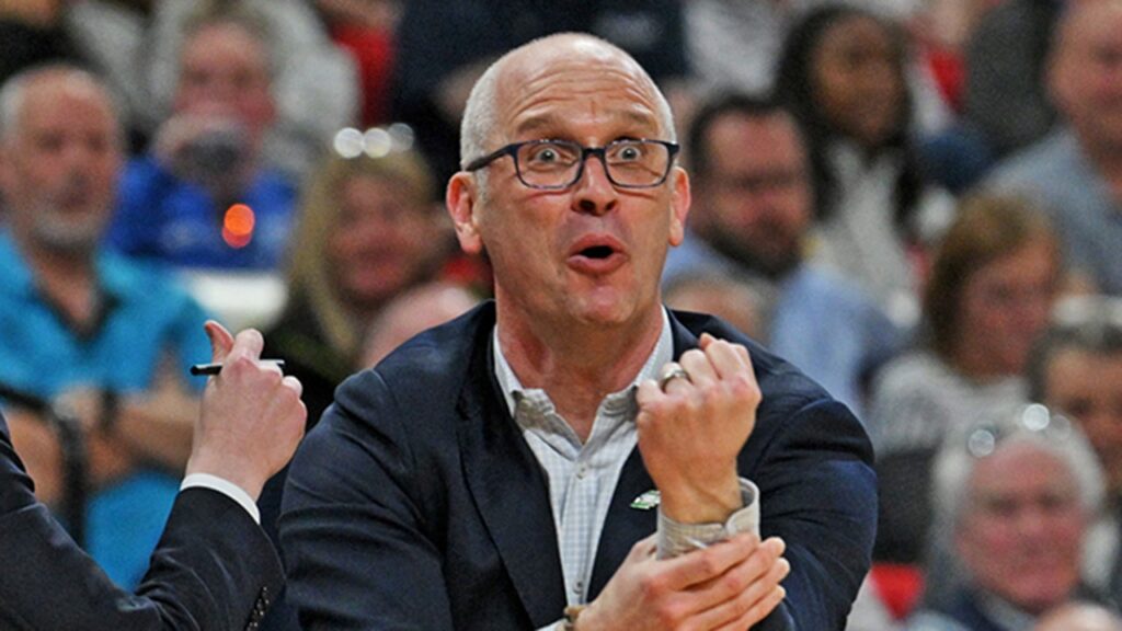 UConn coach Dan Hurley gives explicit warning to Baylor about refs following loss to Florida