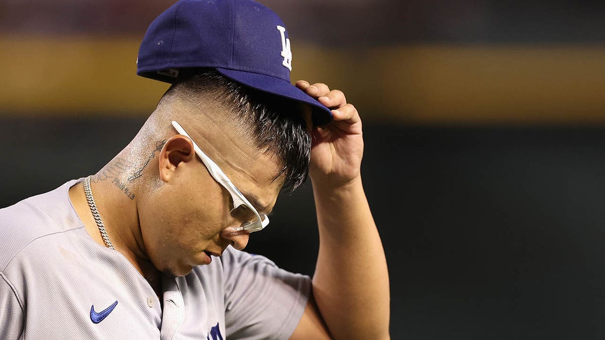 Julio Urias vs Diamondbacks