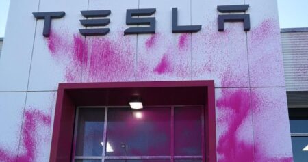 Tesla dealership in Quebec vandalized, 2 people arrested