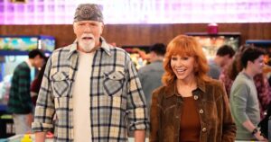 Why Reba McEntire Didn’t Have Successful Sitcom Romance Until ‘Happy’s Place’ Story With Rex Linn (Exclusive)