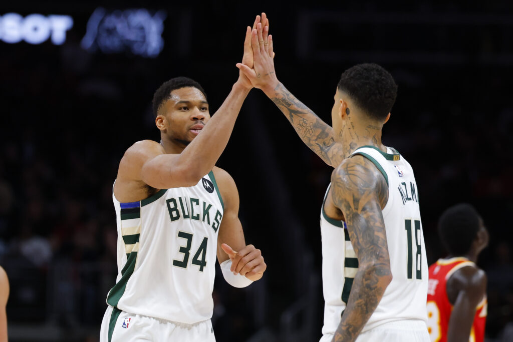 Bucks Injury Report: Giannis Antetokounmpo, Kyle Kuzma Status Revealed vs Cavs