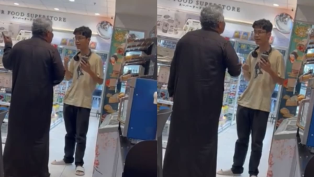 After some court drama, man claims trial to slapping non-Muslim in JB mall for eating during Ramadan