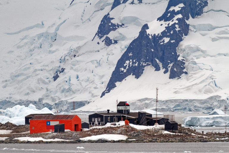 Chile antarctica station