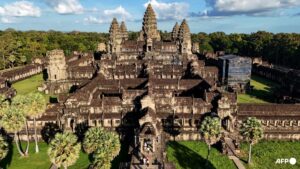 3 killed in lightning strike at Cambodia’s Angkor Wat UNESCO site