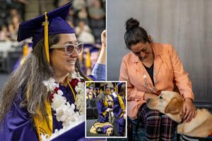 Blind mother of 5 graduates from college with honors alongside her guide dog
