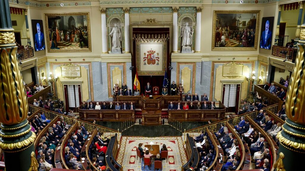 Spain considers press access shakeup to parliament after disruptions
