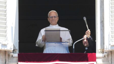 Pope prays for Chinese Catholics to be in communion with Rome