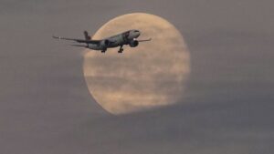EU/US aircraft trade war imminent, key lawmaker warns
