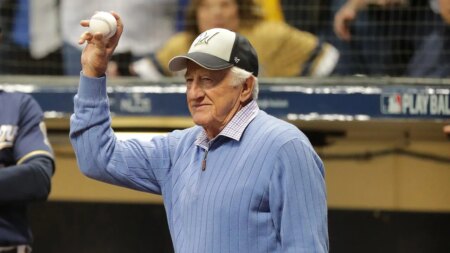 Brewers’ Christian Yelich reflects on friendship with legendary announcer Bob Uecker