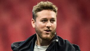 Ex-Texas star’s agent slams NFL over quarterback’s draft slide