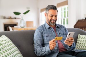 15 Mobile Wallet Features Customers Value Most, According To Experts