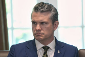 ‘SNL’ Mocks Jeanine Pirro, Pete Hegseth With Drinking Jokes: ‘The AA Team’