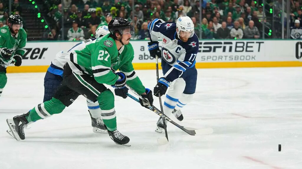 Stars’ Mason Marchment hits ref with stick during playoff win vs Jets