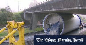 Highway expected to fully reopen today after wind turbine became stuck under bridge