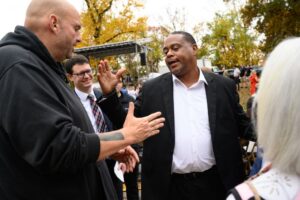 Pittsburgh’s progressive mayor faces stiff challenge from ‘old guard’ in primary