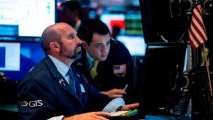 Treasury Yields Top 5% And Could Rise More. Here’s What To Do