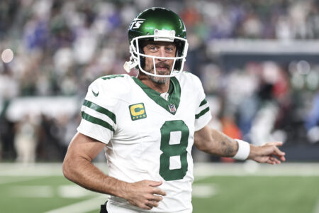 Steelers’ Chances of Signing Aaron Rodgers Take Big Hit: Report