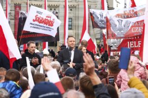 Trump-backed candidate seeks to win Polish presidency in vital European election