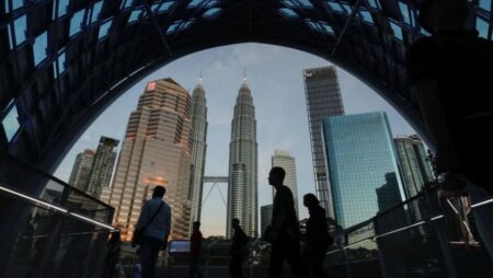 Malaysia’s economy grows 4.4% in Q1