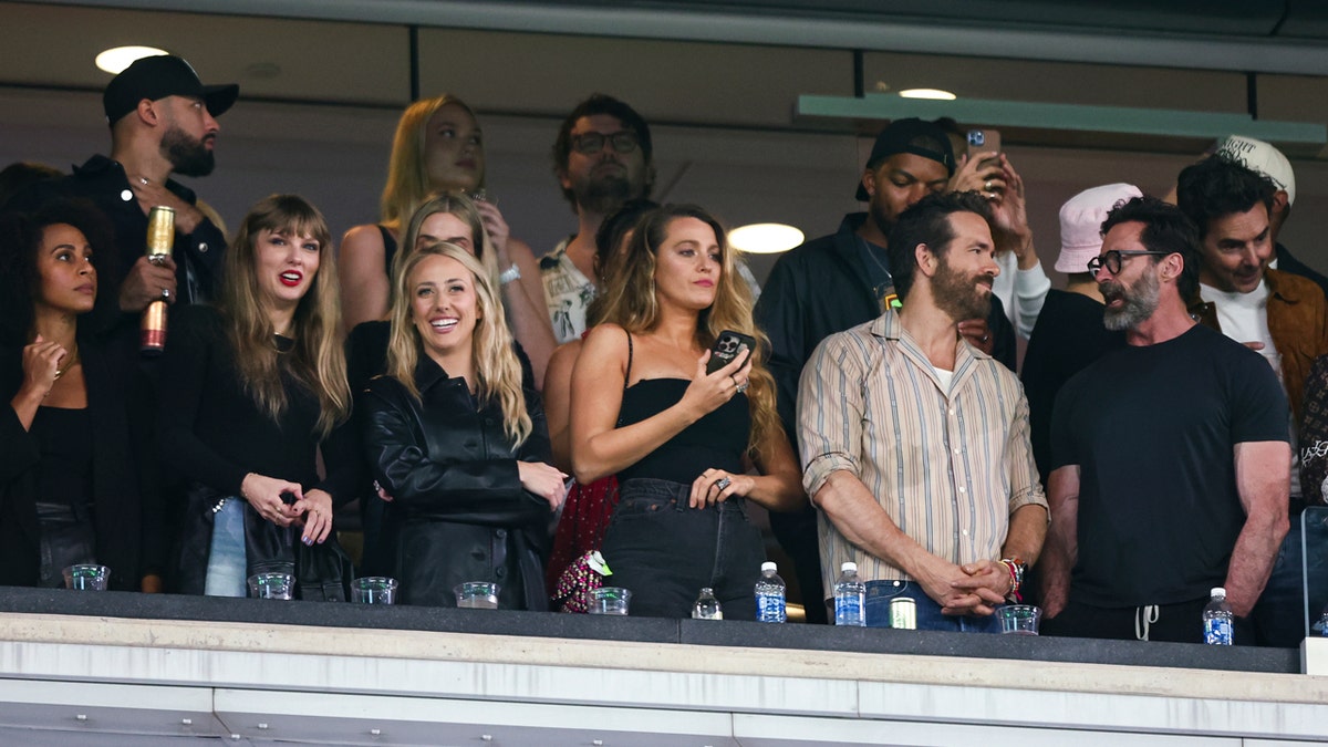 Taylor Swift and other celebs at Chiefs game