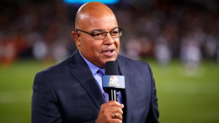 NBC broadcaster Mike Tirico exits Kentucky Derby coverage after falling ill