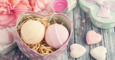 Need a Last-Minute Mother’s Day Gift? This  Bath Bomb Set Arrives Just in Time