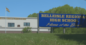 Hundreds sign petition in support of N.B. teen suspended for ‘straight pride’ shirt