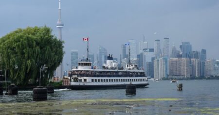 Pedestrian bridge to Toronto Islands would come with hefty price tag: report