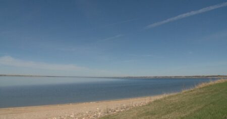Low river water levels spark questions over Lake Diefenbaker capacity