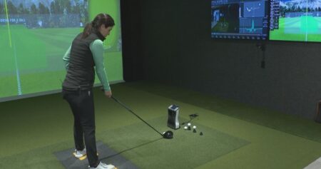 Canadian Golf Hall of Fame inductee opens indoor development centre