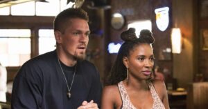 Shanola Hampton Taught Steve Howey About ‘Manscaping’ After 1st ‘Shameless’ Sex Scene: ‘Sweaty Balls’ (Exclusive)