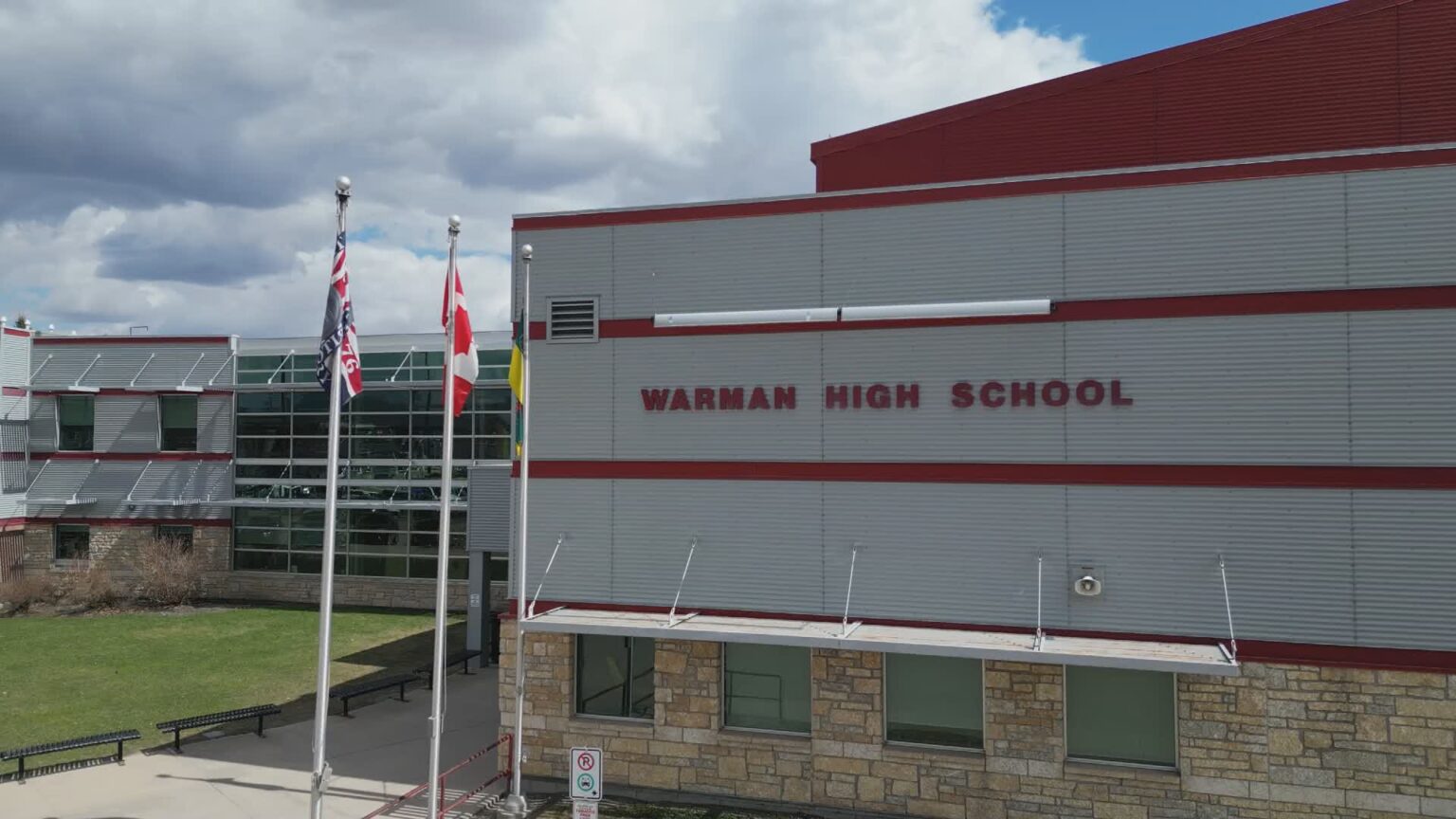 Warman High School over capacity as parents push for new school