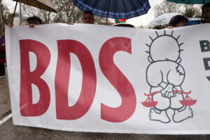MAGA Leaders Defend Americans’ Right to Boycott Israel