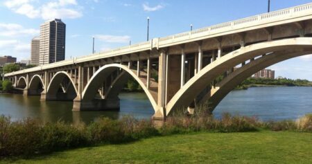 Saskatoon Broadway Bridge rehabilitation set to begin in few weeks