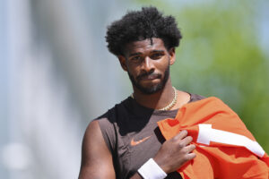 NFL Legend Makes ‘Confident’ Prediction for Browns QB Shedeur Sanders