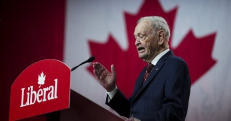 Former PM Jean Chrétien recovering from minor heart surgery, office says