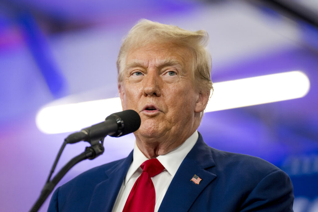 Republican College Students Are Souring on Donald Trump