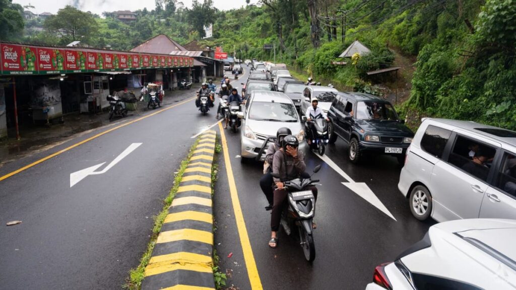 Power in Indonesian tourist haven Bali fully restored after hours-long blackout