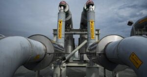 New report casts doubt on potential revival of Quebec LNG project