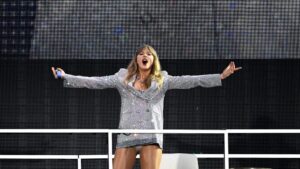 You Can Now Stream All of Taylor Swift’s Original Recordings Again Guilt Free