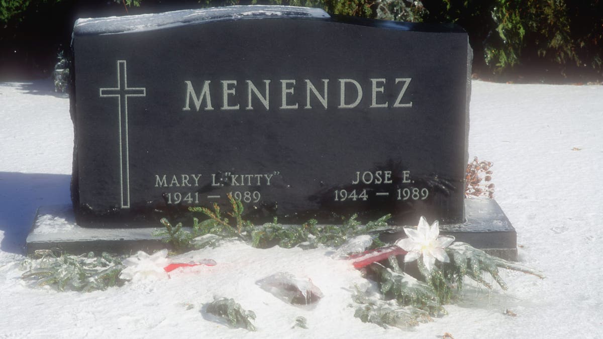 The Grave Of Jose And Kitty Menendez