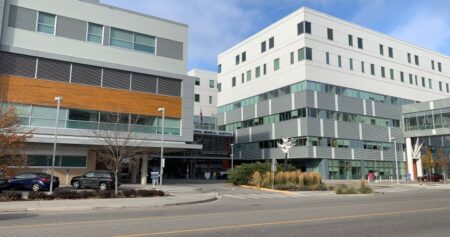 B.C. health minister calls pediatric ward closure at Kelowna hospital challenging