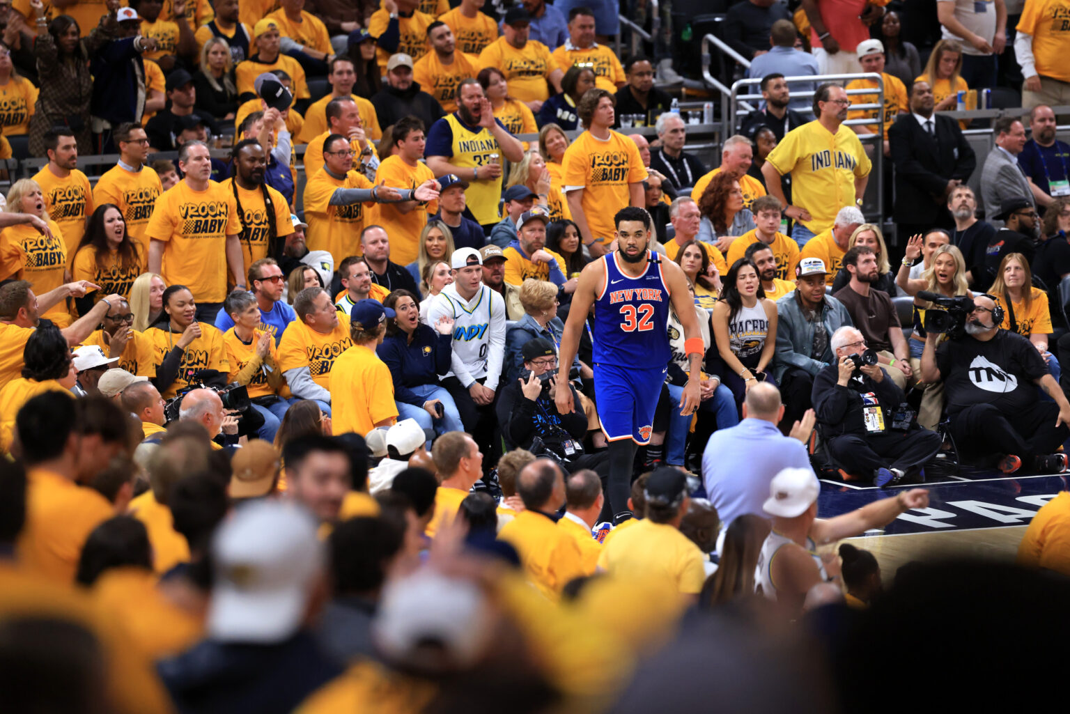 Knicks’ Karl-Anthony Towns Appears on Injury Report Before Game 5