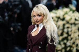 Fans React to Sabrina Carpenter Resembling Gunther at Met Gala
