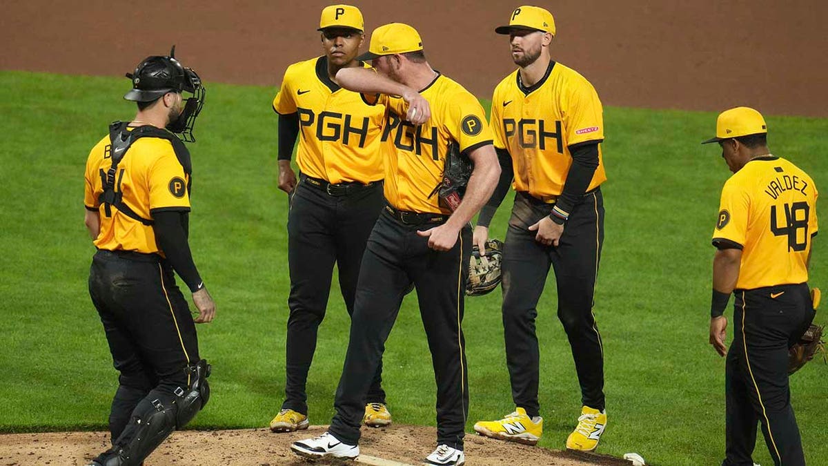 Caleb Ferguson comes off the mound