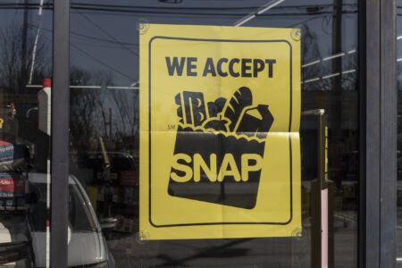 Governor Vetoes Bill That Would Let Felons Get SNAP Benefits