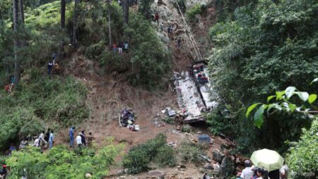 Sri Lanka to monitor bus drivers with AI after worst crash in decades