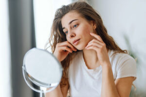 Woman Oblivious to Her ‘Pretty Privilege’ for Years—Then Everything Changed